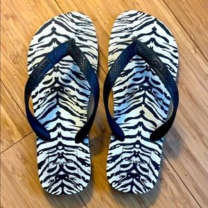 saint laurent havaianas
